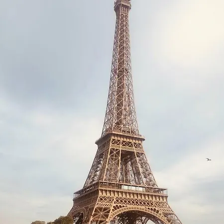 Apartment Au Pied De La Tour Eiffel Trocadero Paris